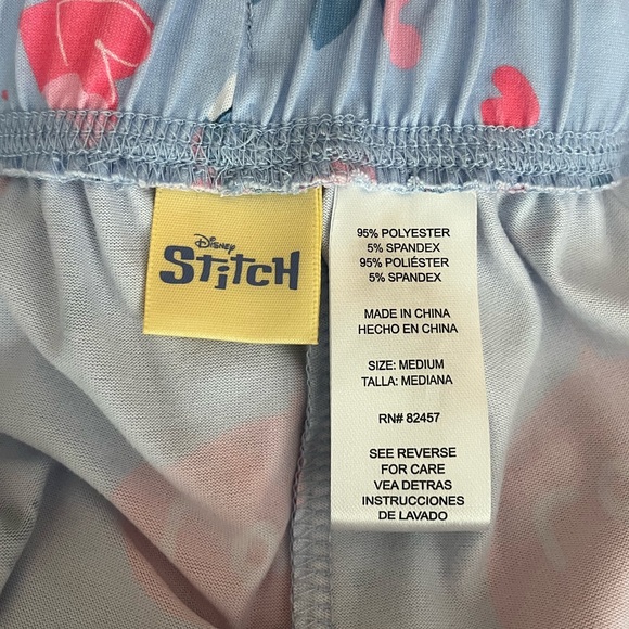 {Disney} Stitch Valentine's Day Love Pajama Pants - Womens Medium - NWT - Picture 7 of 9